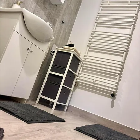 Alkony Apartment *